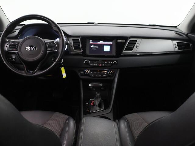 KIA Niro 1.6 GDi Hybrid DynamicLine | Trekhaak | Navigatiesysteem | Parkeercamera | Stoelverwarming | Cruise Control |