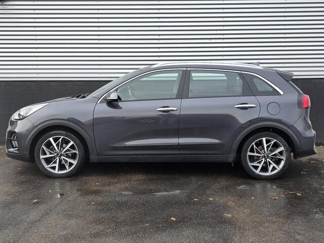 KIA Niro 1.6 GDi Hybrid DynamicLine Navigatie, 1e eign. NL-auto, Nieuw geleverd en dealeronderhouden, 18" LMV, Achteruitrijcamera & parkeersensoren, BTW-auto
