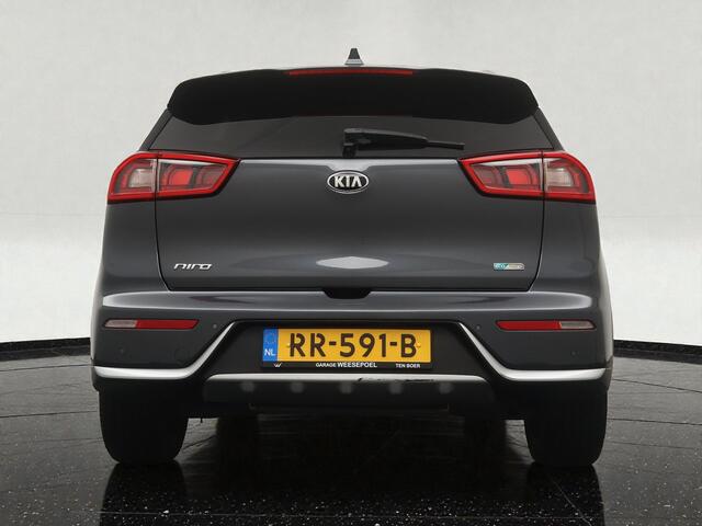 KIA Niro 1.6 GDi Hybrid ExecutiveLine - Lederen bekleding - Stoel- en stuurverwarming - Navigatie - Camera - 12 maanden garantie