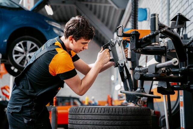 KIA Niro 1.6 GDI HYBRID DYNAMICPLUSLINE I P-CAMERA I TREKHAAK I AUTOMAAT I APPLE CARPLAY I STOELVERWARMING