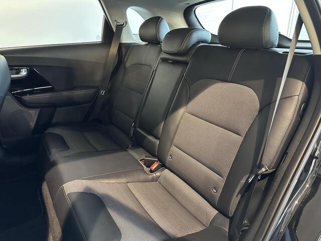KIA Niro 1.6 GDi Hybrid DynamicLine TREKHAAK | NAVIGATIE | ACHTERUITRIJCAMERA | PARKEERSENSOREN ACHTER