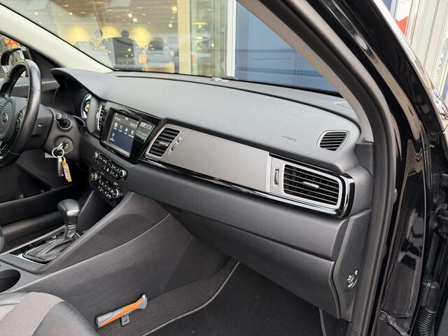 KIA Niro 1.6 GDi Hybrid First Edition | Automaat | Navigatie | Camera | Apple Carplay | Climate Control | Half Lederen bekleding.