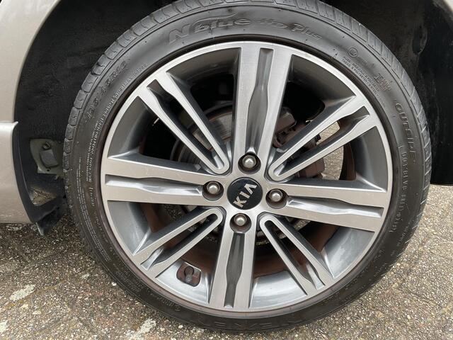 KIA PICANTO 1.2 CVVT GT-Line | Lederen bekleding, Camera, Navigatie, 16" LM-velgen, Apple carplay, Privacy glass