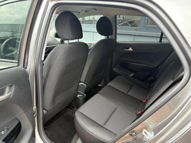 KIA PICANTO 1.0 DPi DynamicPLUSLine 5-drs. KEYLESS/CAMERA/NAVI/CARPLAY/CLIMA/CRUISE/LED