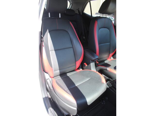 KIA PICANTO 1.0 MPi GT-Line Edition Navigatie/Achteruitrijcamera/Climate control/Apple carplay/LED koplampen/15'' Lichtmetalen velgen/Elektrisch inklapbare spiegels/Elektrische ramen.