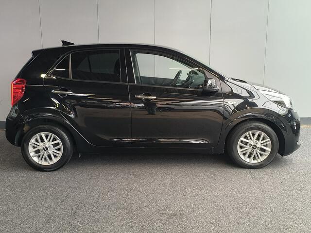 KIA PICANTO 1.0 DPi DynamicLine uit 2024 Rijklaar + Fabrieksgarantie tot 03-2031 Henk Jongen Auto's in Helmond, al 50 jaar service zoals 't hoort!