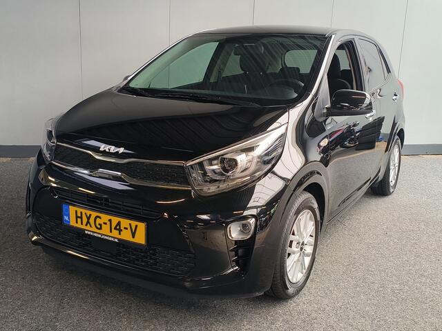 KIA PICANTO 1.0 DPi DynamicLine uit 2024 Rijklaar + Fabrieksgarantie tot 03-2031 Henk Jongen Auto's in Helmond, al 50 jaar service zoals 't hoort!
