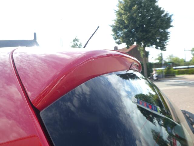 KIA PICANTO 1.0| 67 pk / 49 kW Automaat 5 Deurs, Airco, Elektrische ramen, Cent. deurvergr.