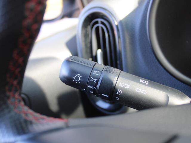 KIA PICANTO 1.0 DPi GT-Line | 15" LM | Airco | Cruise | Camera | Navi |