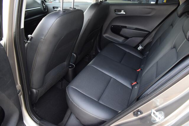 KIA PICANTO 1.0i-12V ISG Colour Edition 5-Drs | Climate Control | Cruise Control | Navigatie | Camera | Leder | 16"LMV | Tot 10Jr. Kia-Garantie