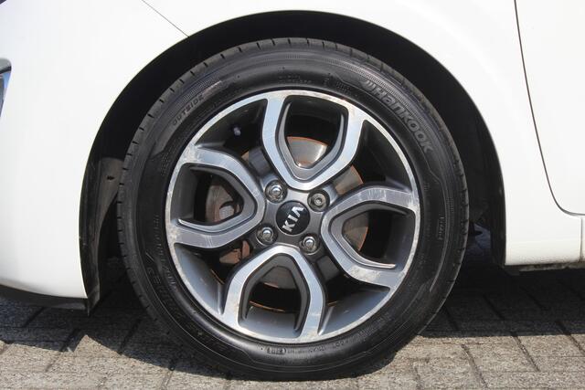 KIA PICANTO 1.0 CVVT First Edition Navigatie/Cruise control/Climate control/Apple carplay/Achteruitrijcamera/Multifunctioneel stuurwiel/Elektrische ramen/Elektrisch inklapbare spiegels/15'' Lichtmetalen velgen.