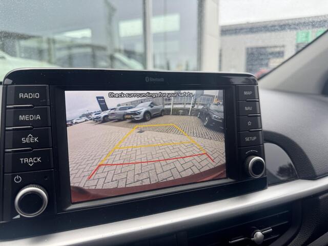 KIA PICANTO 1.0 CVVT First Edition | Navigatie | Climate control | Achter uitrijcamera |