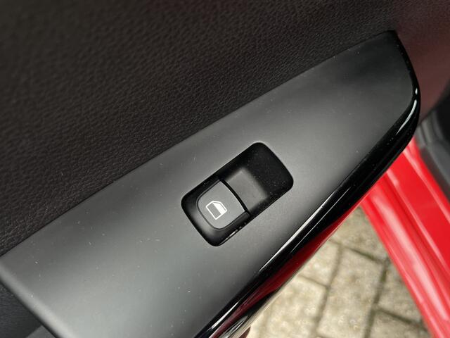 KIA PICANTO 1.0 CVVT ComfortLine // 19.000km !! // 1e eigenaar // dealeronderhouden airco // 5 deurs // nieuwstaat // Elektrische ramen // info Roel 0492-588951