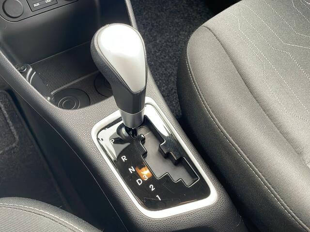 KIA PICANTO 1.2 CVVT DynamicLine Camera | Stoel en stuurwiel verwarming | Navi