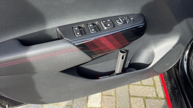 KIA PICANTO 1.0 DPi GT-Line AUTOMAAT | Climaat Control | Parkeersensoren & Camera | 5846 KM !!