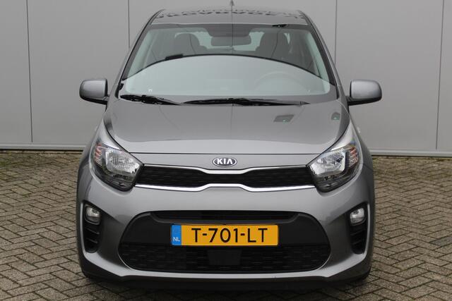 KIA PICANTO 1.0-67pk DPi DynamicLine. Kwalitatief erg goed wagen voor jaren zorgeloos rijplezier! Airco, metallic lak, camera, cruise control, elektr. ramen v+a, Android auto/Apple carplay, DAB radio, USB aansl., LM wielen etc