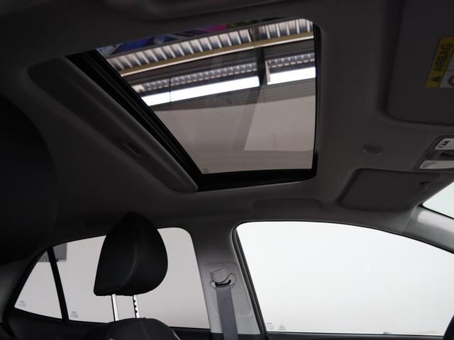 KIA PICANTO 1.0 DPI GT-Line | Panoramaschuifdak | Stoelverwarming | Achteruitrijcamera | Dodehoekassistentie | LED-koplampen | Climate control |