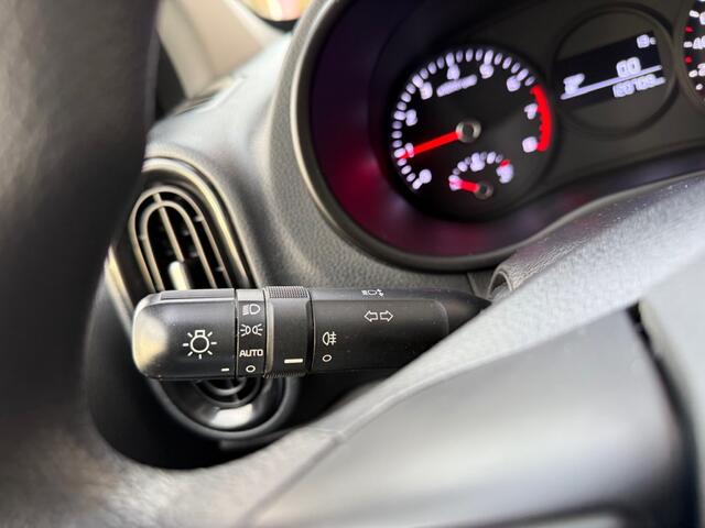 KIA PICANTO 1.0 CVVT ComfortLine AFN.TREKHAAK / NIEUWE APK / AIRCO / INCL GA