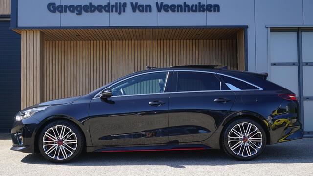 KIA PRO CEE D ProCeed 1.6 T-GDI 205pk GT Pano.Dak 18inch LM JBL Keyless Maxton Leder/Alcantara *Complete Kia*