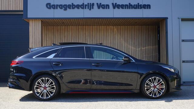 KIA PRO CEE D ProCeed 1.6 T-GDI 205pk GT Pano.Dak 18inch LM JBL Keyless Maxton Leder/Alcantara *Complete Kia*