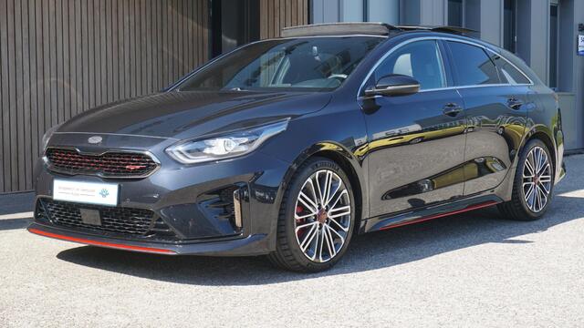 KIA PRO CEE D ProCeed 1.6 T-GDI 205pk GT Pano.Dak 18inch LM JBL Keyless Maxton Leder/Alcantara *Complete Kia*