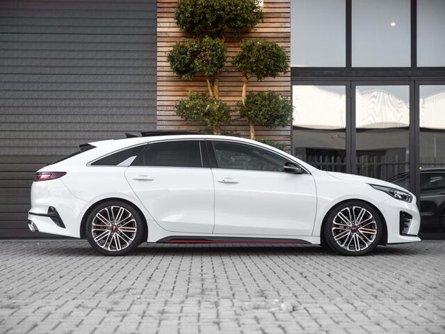 KIA PRO CEE D ProCeed 1.6 T-GDI GT Pano Memory ACC Keyless