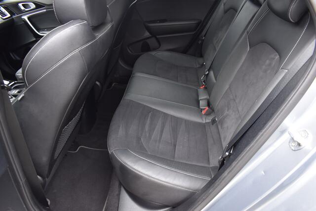 KIA PRO CEE D ProCeed 1.4 T-GDI GT-Line / Navigatie / Adap. Cruise / 17" LM / Panoramadak / Keyless