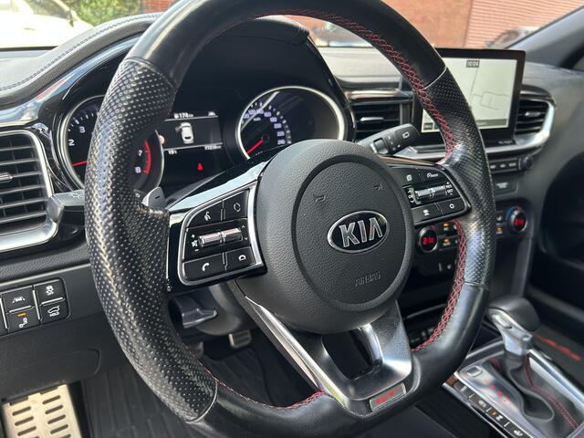 KIA PRO CEE D ProCeed 1.6 T-GDI GT // FULL LED // PANO/SCHUIFKANTELDAK // ADAPTIV CRUISE // NAVI + CARPLAY // CAMERA // MEMORY SEAT