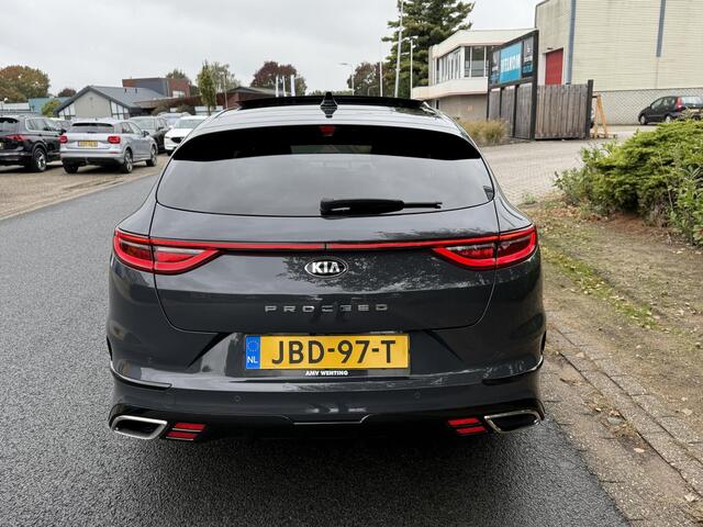 KIA PRO CEE D ProCeed 1.6 T-GDI 204PK GT PanooJBL