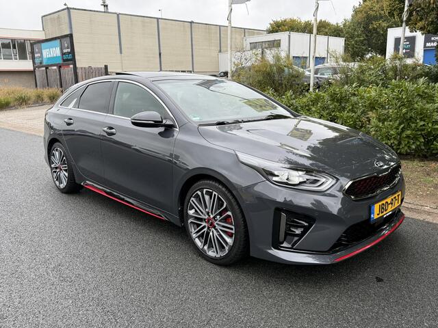 KIA PRO CEE D ProCeed 1.6 T-GDI 204PK GT PanooJBL