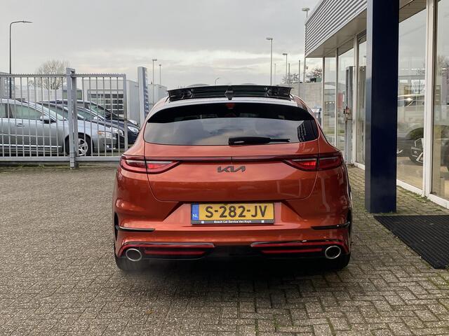 KIA PRO CEE D ProCeed 1.6 T-GDi GT / Automaat / NL-Auto / 204 PK / Dealer-Onderhouden / 1e-Eigenaar / Open-Panodak / Adaptieve Cruise-Control Stop&Go met Stuurhulp / Climate-Control / JBL Premium-Audio / Elektr.-Stoelen met Geheugen / Stuur-/Stoelverwarming V+A / Keyle