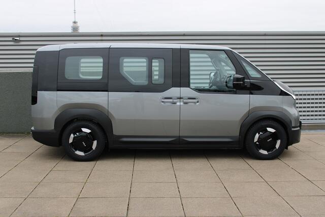 KIA PV5 Passenger Elite Executive 71.2 kWh Bestelbaar bij Kia Kooijman IJsselstein / Rijklaar vanaf ¤ 50.245,-