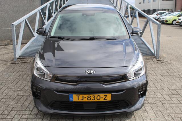 KIA RIO 1.0 TGDI GT-Line Navigatie/Cruise control/Achteruitrijcamera/Apple carplay/Stoelverwarming/Stuurverwarming/Climate control/Keyless/DAB/Lane assist/17'' Lichtmetalen velgen.