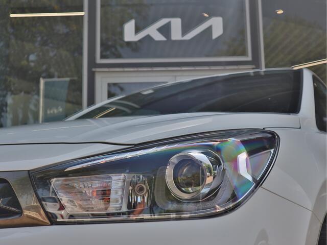 KIA RIO 1.0 T-GDi MHEV GT-Line | Cruise Control | Navigatie | Stoel/Stuur Verwarming | Camera | Tot 10Jr.Kia Garantie |