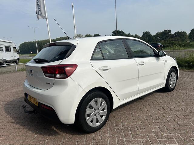KIA RIO 1.0 TGDI ComfortLine 100 PK TREKHAAK | AIRCO | STUURBEDIENING