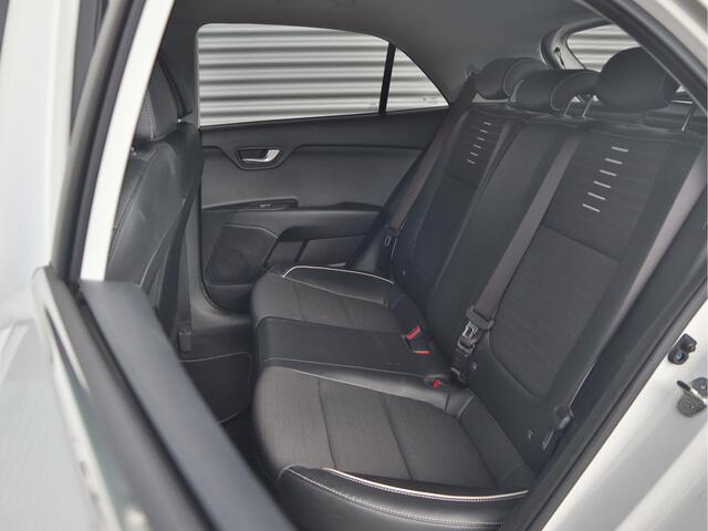 KIA RIO 1.0 T-GDi MHEV GT-Line Cruise control | Keyless | Navigatie | Lane assist | "17 LMV | ECC-Airco |