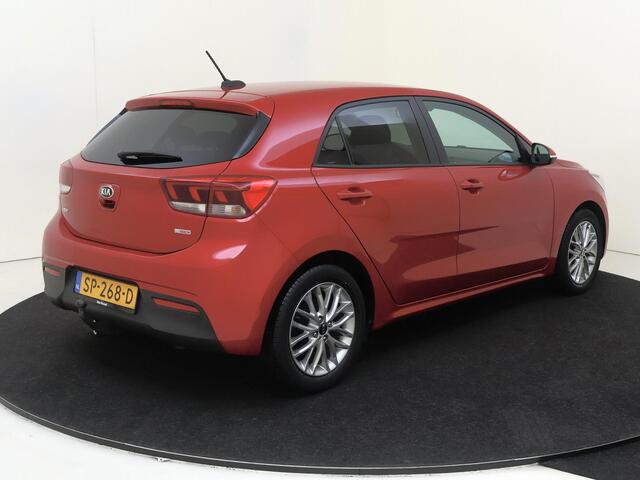 KIA RIO 1.0 TGDI DynamicLine TREKHAAK | Navigatie| Achteruitrijcamera | Cruise Control| Privacy Glass | LM Velgen |