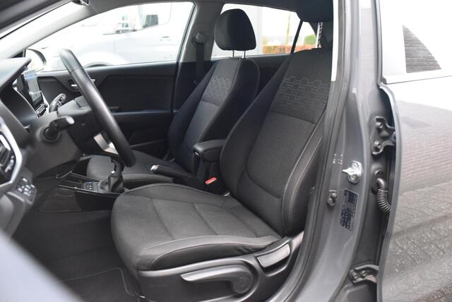 KIA RIO 1.0 T-GDi MHEV DynamicPlusLine Camera - Navigatie