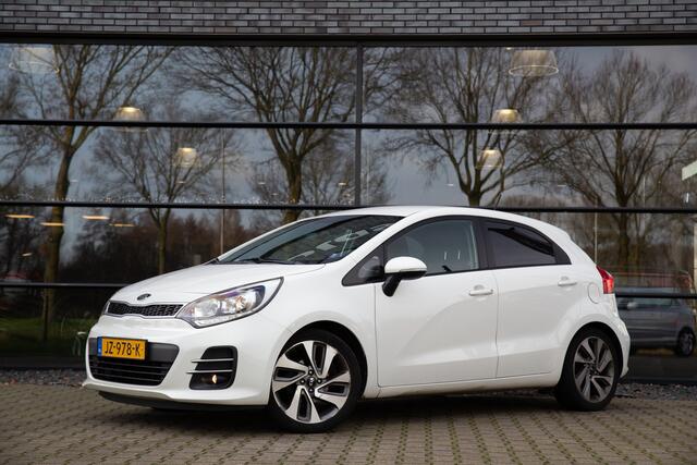 KIA RIO 1.2 CVVT ExecutiveLine , Achteruitrijcamera, Stuur/stoelverwarming,