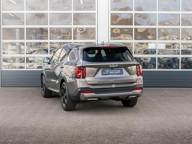 KIA SORENTO 1.6 T-GDi Plug-in Hybrid 4WD DynamicPlusLine 7p. Beschikbaar in overleg