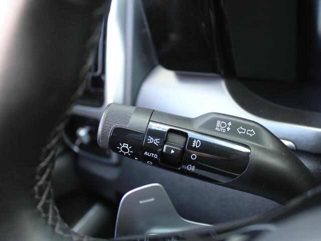 KIA SORENTO 1.6 T-GDI Plug-in Hybrid 4WD DynamicPlusLine 7p. | Panoramadak | 19" LM all weather | Navi | Cruise | Camera | Bose | Stoel/stuur verwarming | PDC |