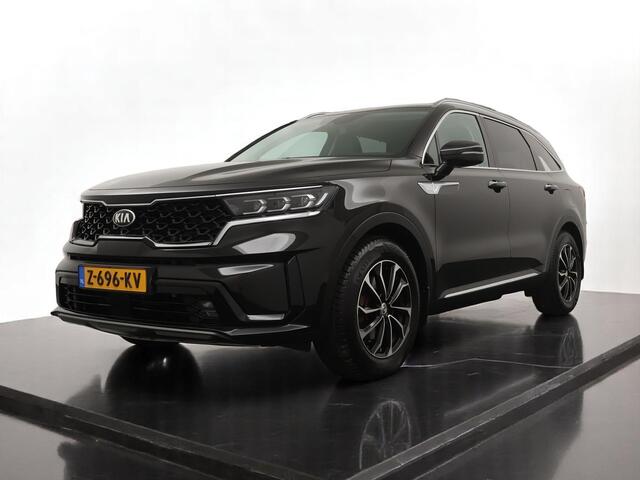 KIA SORENTO 1.6 T-GDI Plug-in Hybrid 4WD Edition 7-persoons - Navigatie - Lederen bekleding - Stoelverwarming - Trekhaak - Fabrieksgarantie tot 10-2028