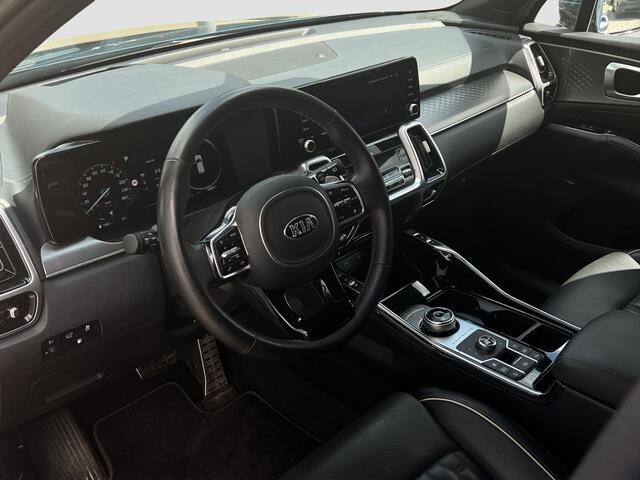 KIA SORENTO 1.6 PHEV 4WD ExecutiveLine | 7-persoons | Trekhaak | Panoramadak | Vol Leder