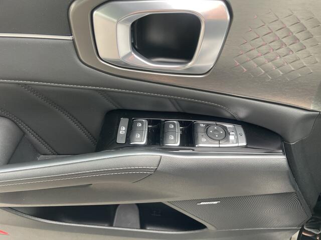 KIA SORENTO 1.6 T-GDI Plug-in Hybrid 4WD ExecutiveLine 5p. Pano | Trekhaak | Dealeronderhouden