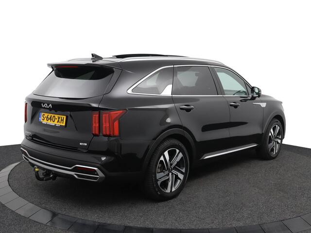 KIA SORENTO 1.6 T-GDI Hybrid 2WD ExecutiveLine 5p. - Schuif-/kanteldak - Stoelverwarming-/ventilatie - Navigatie - Trekhaak - Climate Control - Fabrieksgarantie tot 05-2030