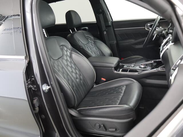 KIA SORENTO 1.6 T-GDI Hybrid 2WD ExecutiveLine 7p. | Navigatiesysteem | Parkeercamera | Stoelverwarming | Bose speakers