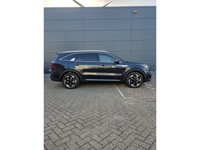 KIA SORENTO 1.6 T-GDi Plug-in Hybrid 4WD ExecutiveLine 7p. Snel leverbaar | 360 Camera | Stoelventilatie | Head-up display |