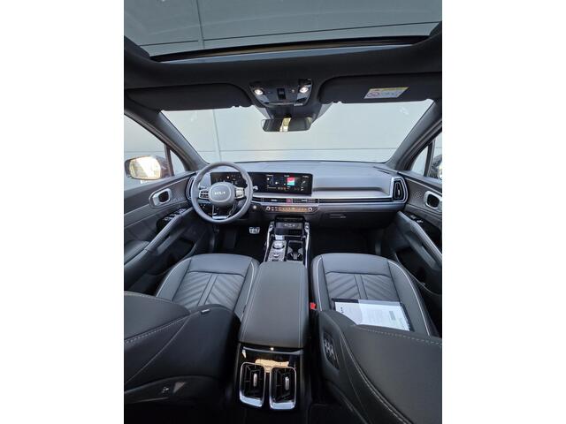 KIA SORENTO 1.6 T-GDi Plug-in Hybrid 4WD ExecutiveLine 7p. Snel leverbaar | 360 Camera | Stoelventilatie | Head-up display |