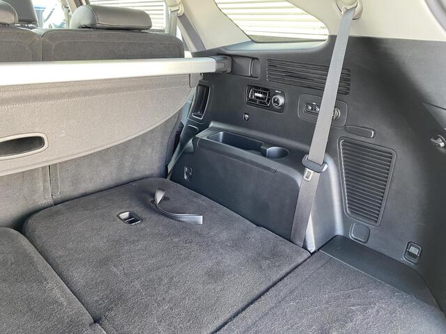 KIA SORENTO 1.6 T-GDI Hybrid 2WD DynamicPlusLine 7p. Auto bomvol luxe! Panoramisch schuif-/kanteldak, 7 zitplaatsen, navigatie, Apple CarPlay/Android Auto, stoelen verwarmd, dodehoek detectie