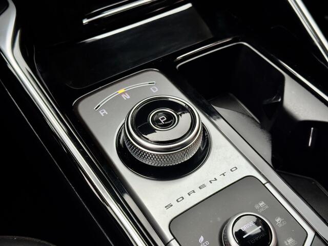 KIA SORENTO 1.6 T-GDI ACTIE! BETAAL NU 50% 19950 DE REST IN 2JR RENTEVRIJ FINANCIEREN